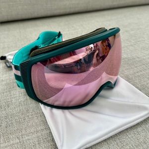 Oakley Flight Tracker Medium in color Balsam Lavender Camo / Prizm Snow Hi Pink